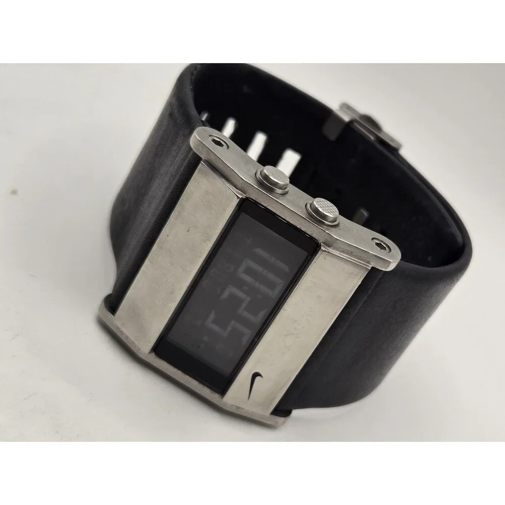 Nike Oregon Series Mens Stainless Steel Digital Chrono Watch WA0038